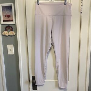 Everlane Cream Perform Leggings